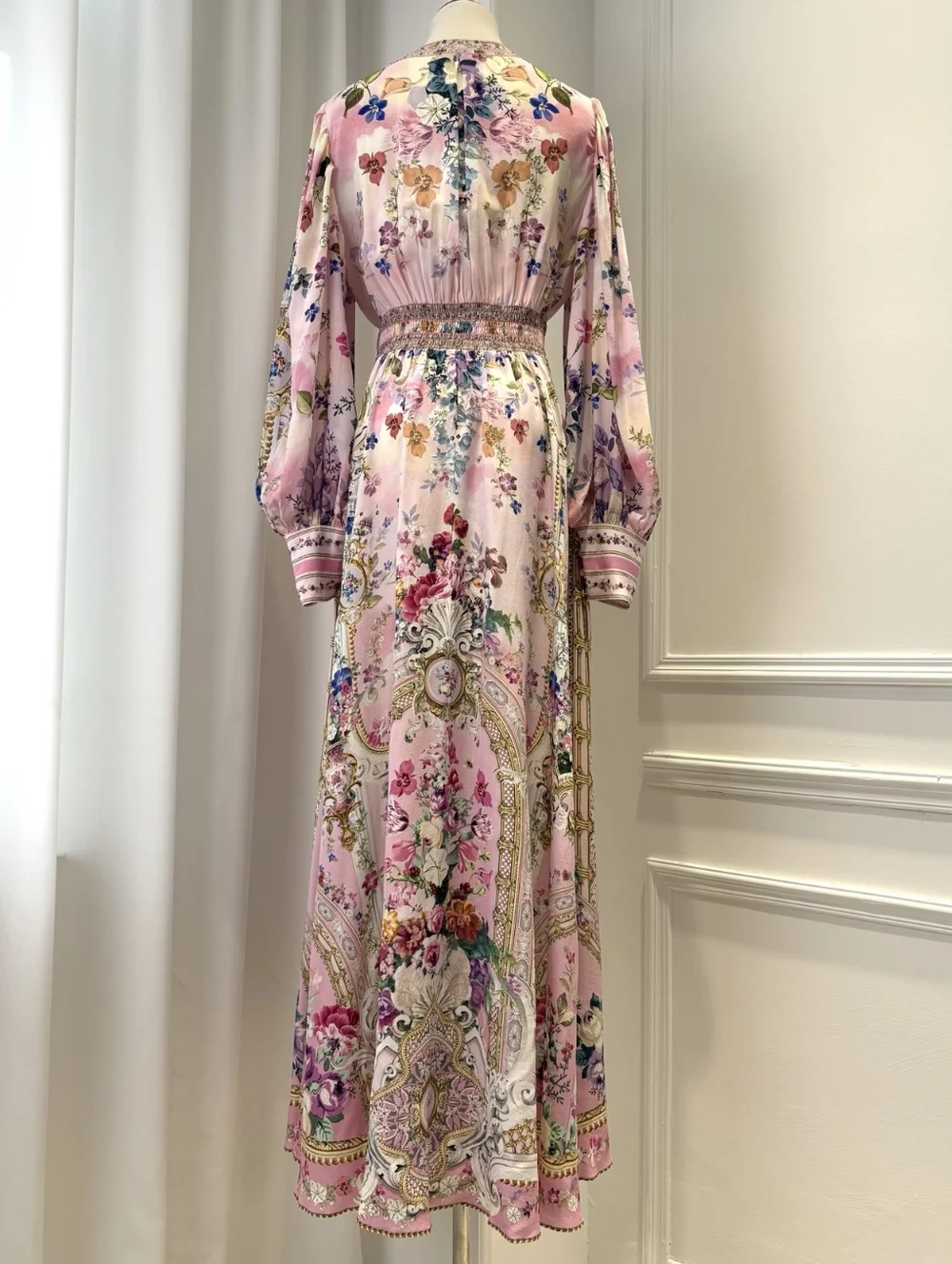 Camilla Palatial Pastels shaped waistband dress with gathered sleeves - Picture 9 of 12